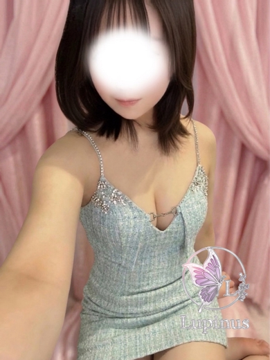 雅 りさ